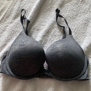 Victoria’s Secret bra padded bra